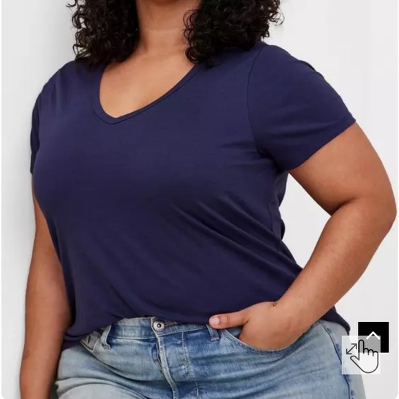 Torrid Women's Navy V-Neck Top size 1 - Picture 1 of 8